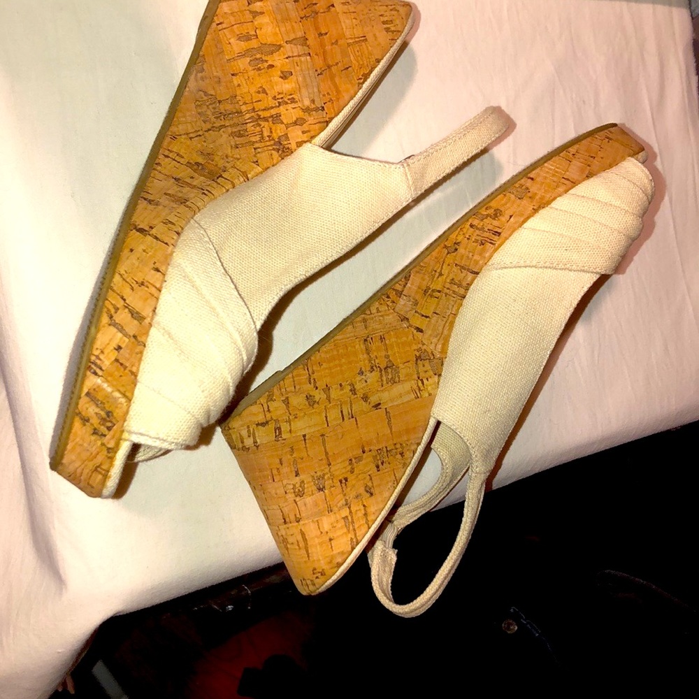 Canvas sandals